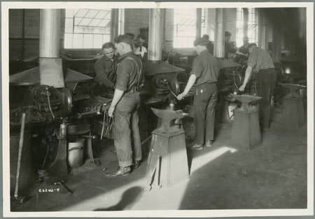 Blacksmithing students at Iowa State University.