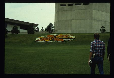 Planters/Annual Beds