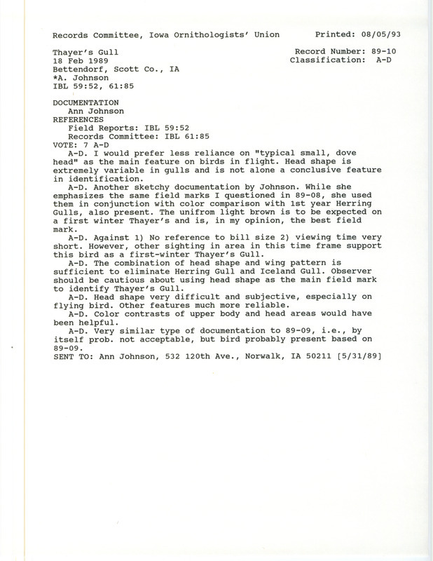 Records Committee review for a Thayer's Gull at Bettendorf in Scott County, IA on February 18, 1989. Includes a record review document with votes and a documentation form submitted to the committee.