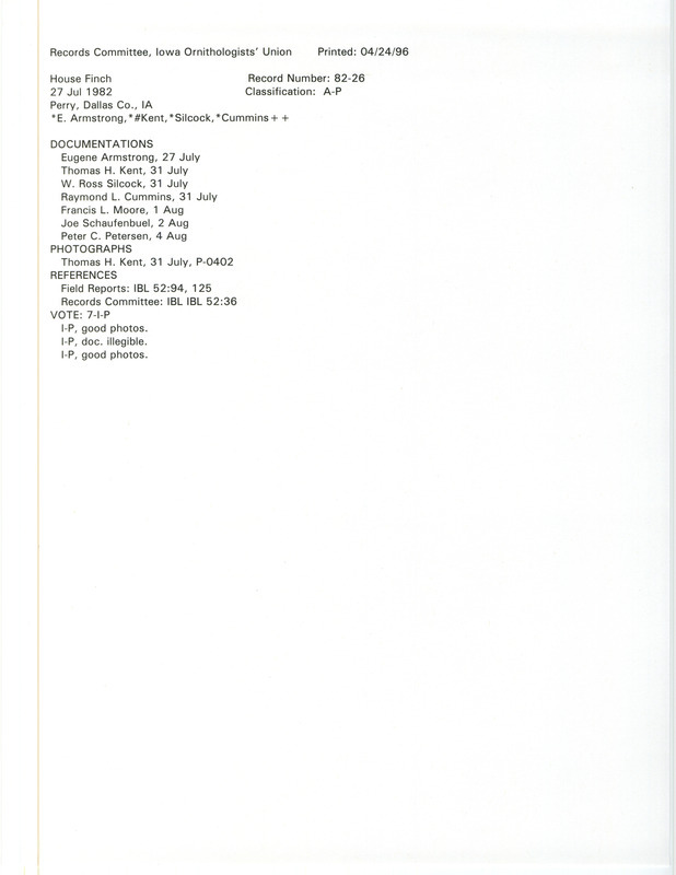 Records Committee review for a House Finch at Perry in Dallas County, IA on July 27, 1982. Includes a record review document with votes and seven documentation forms submitted to the committee.