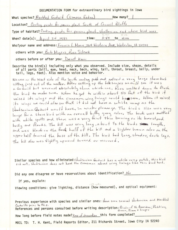 Rare bird documentation form for a Marbled Godwit at MidAmerican Energy Ponds in Pottawattamie County, IA on April 24, 1982.