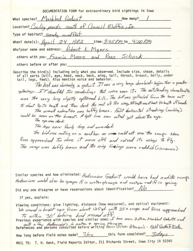 Rare bird documentation form for a Marbled Godwit at Council Bluffs in Pottawattamie County, IA on April 24, 1982.