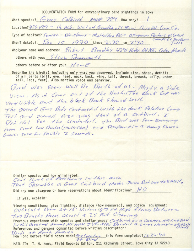 Rare bird documentation form for a Gray Catbird west of Hiawatha in Linn County, IA on December 15, 1990.