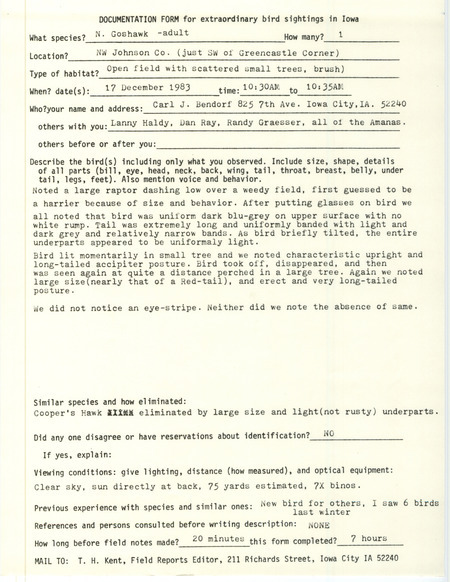 Rare bird documentation form for a Northern Goshawk at Green Castle in Johnson County, IA on December 17, 1983.