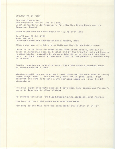 The form documents the sighting of one to eleven Common Terns at Saylorville Reservoir in Polk County, IA from August 5 to October 27, 1986. It includes specific sightings at Oak Grove Beach and Sandpiper Beach.