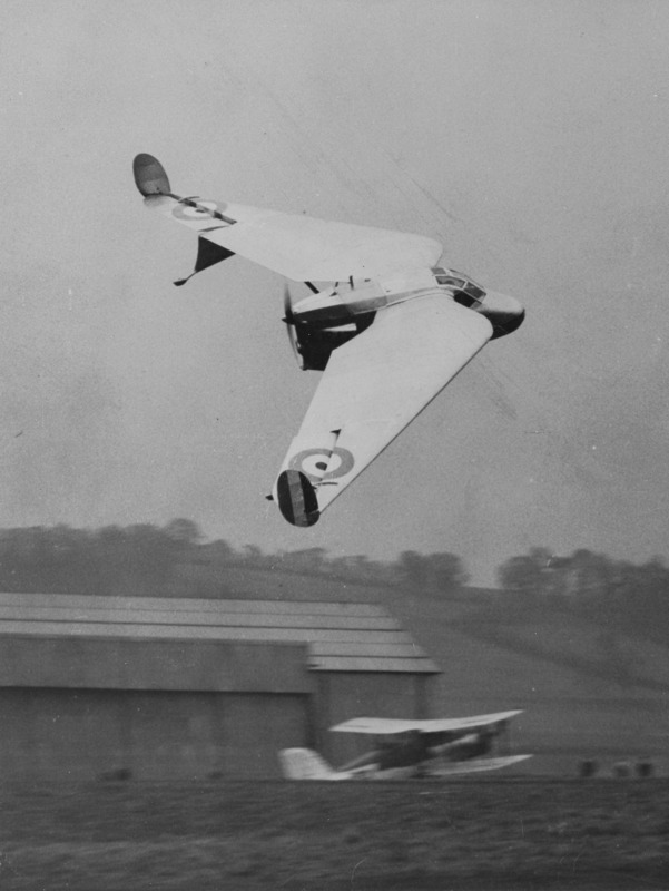 Tailless airplane by Geoffrey Hill (United Kingdom).