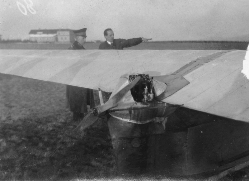Storch V: demonstration flight, Berlin.