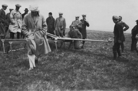 Rocket-powered tailless models (RRG, OPEL).