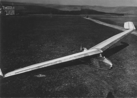 Storch V: demonstration flight, Berlin.