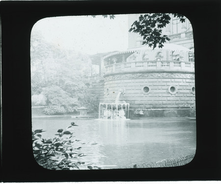 Back of the new theatre, taken from the Schwanenteich