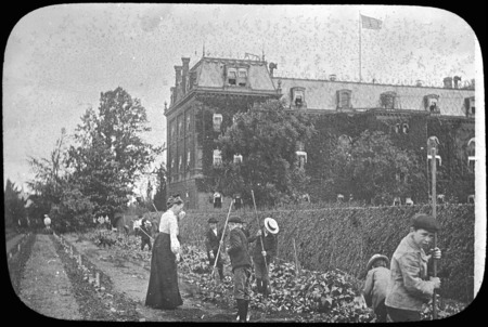 School garden near Smithsonian Institution grounds, Washington, DC.