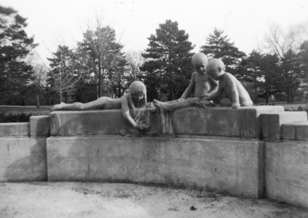 Installation of the Marriage Ring fountain basin (terra-cotta 1942) Located near MacKay Hall. Cco: Silver gelatin photograph on board