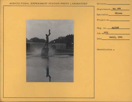 Photograph of the statue "Dedication to the Future" by Christian Petersen in Marshalltown, Iowa.