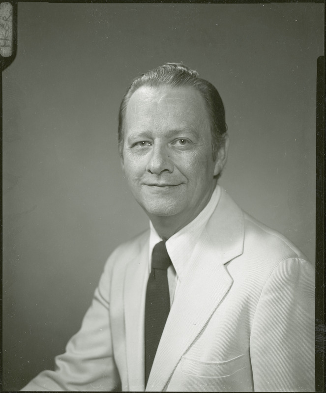 John Heer, Experiment Station Information Editor, is shown in this portrait taken in 1975.