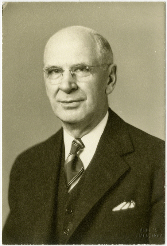 Jay Brownlee Davidson, founder of the Agricultural Engineering Department at Iowa State College, shown in portrait.