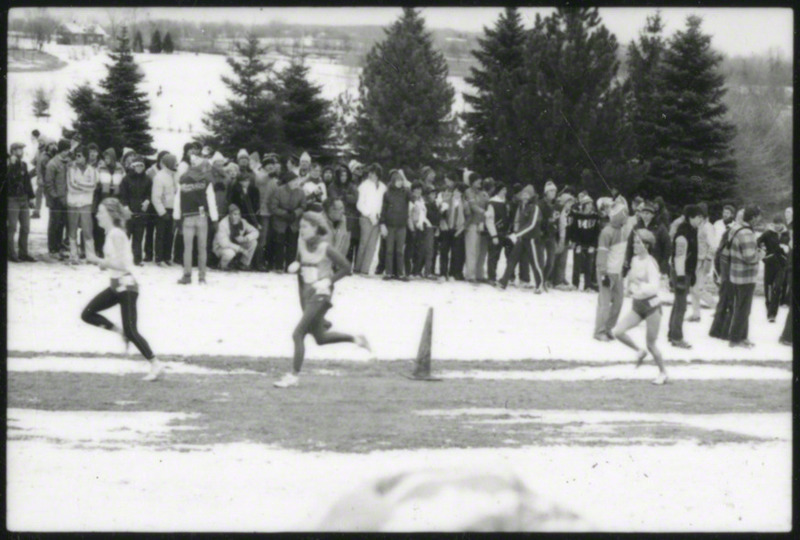 Several runners at the NCAA Women's cross-country meet Milwaukee, Wisconsin, on November 25, 1985, several hours before the plane crash.