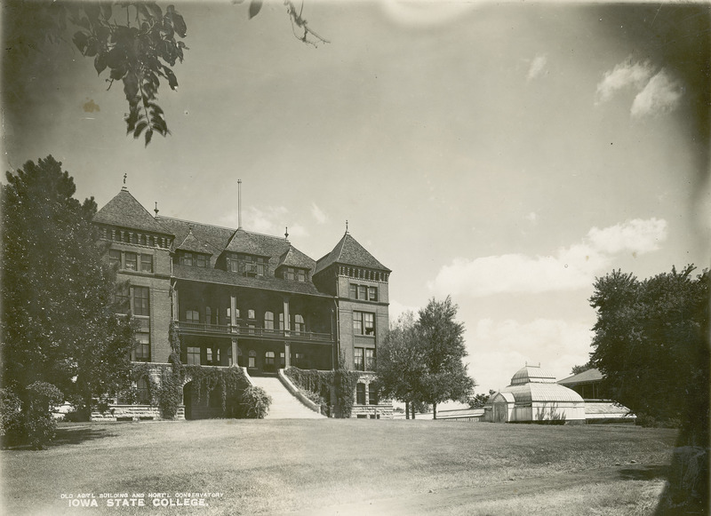 The front of Catt Hall. The greenhouse and part of the Horticulture building can clearly be seen.