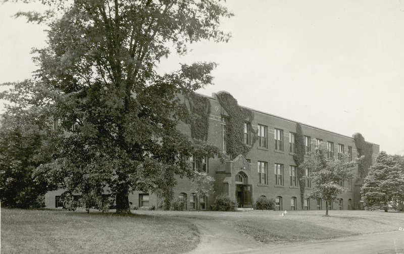 MacKay Hall around completion of construction in 1910.