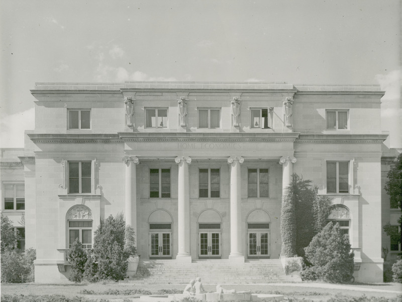 MacKay Hall in 1944.