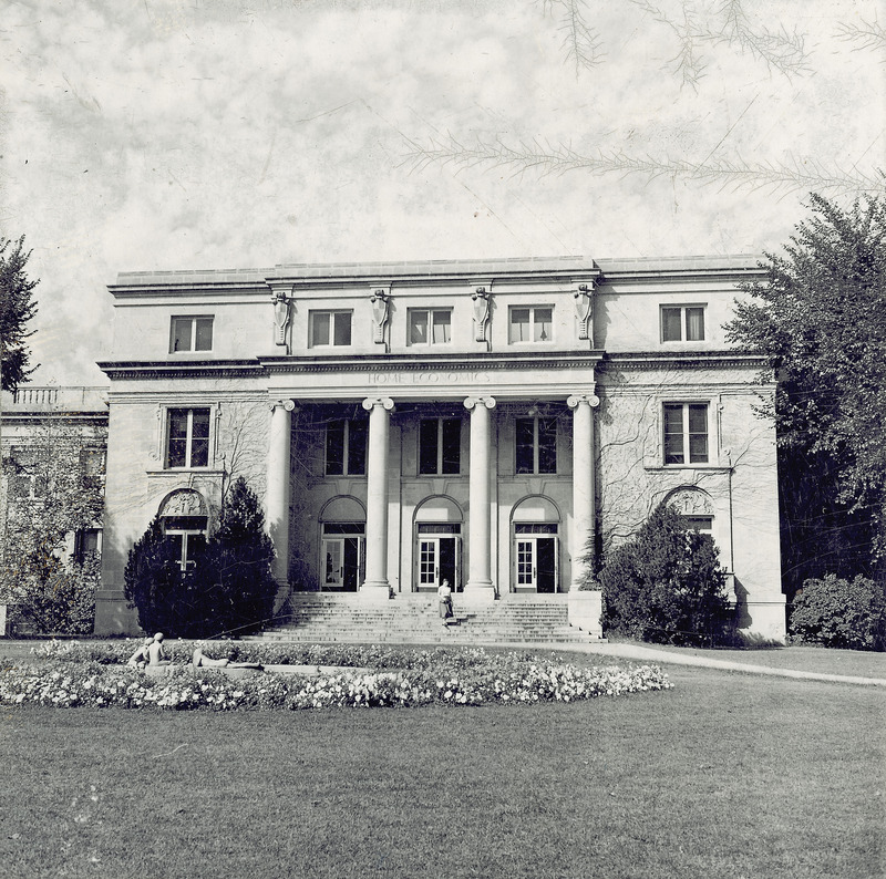 MacKay Hall entrance, 1952. The Ring of Life fountain can be seen in the foreground.