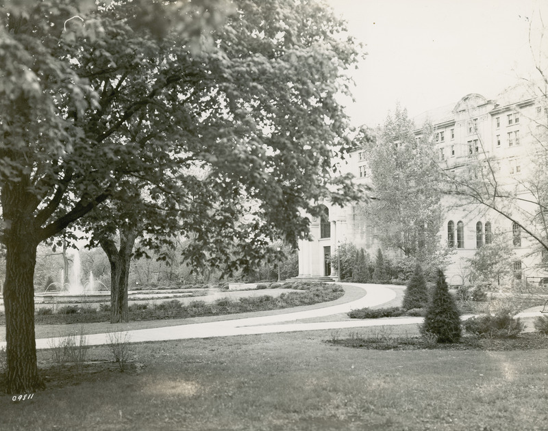 The path surrounds the Fountain of the Four Seasons (Christian Petersen) and leads to the main north side door of the Memorial Union.