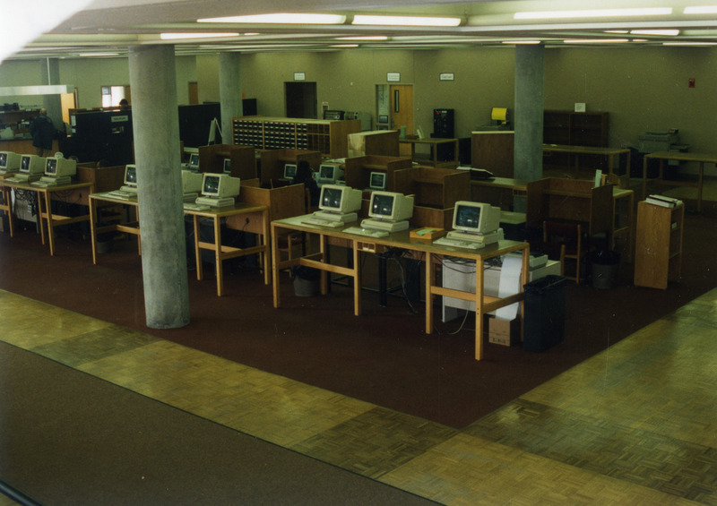 Computers replace the card catalog on the first floor of the library, Dec. 27-30, 1994.