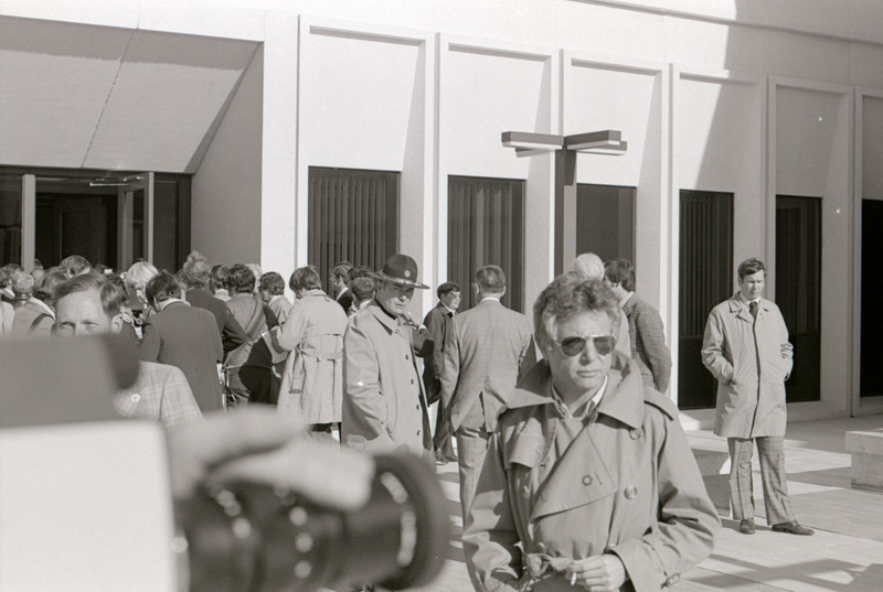 Photograph of President Gerald Ford's visit to the Iowa State University College of Veterinary Medicine building