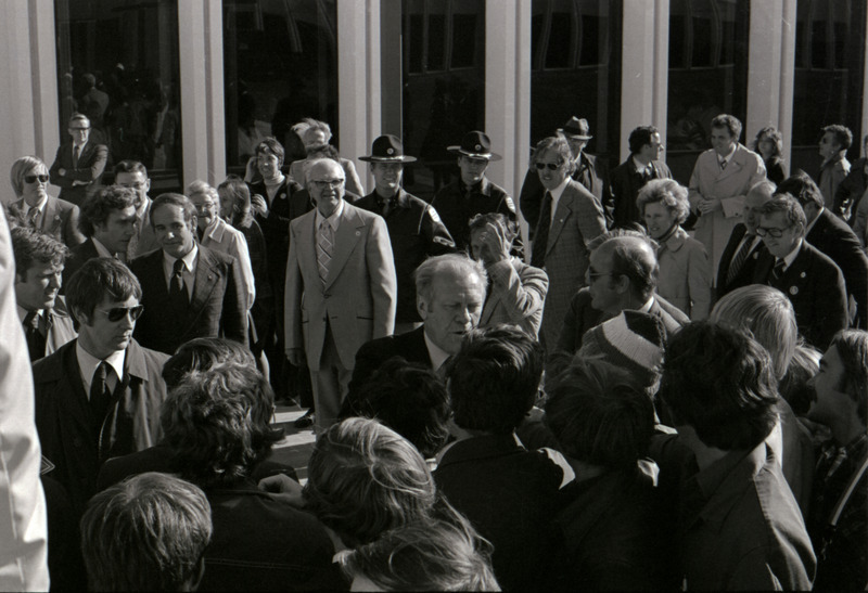 Photograph of President Gerald Ford's visit to the Iowa State University College of Veterinary Medicine building