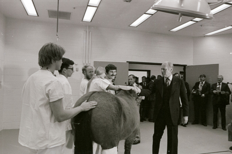 Photograph of President Gerald Ford's tour of Iowa State University College of Veterinary Medicine building