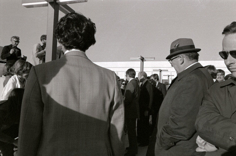 Photograph of President Gerald Ford's tour of Iowa State University College of Veterinary Medicine building