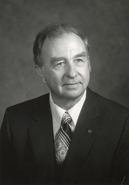 Annotation: "Dr. W. Eugene Lloyd"