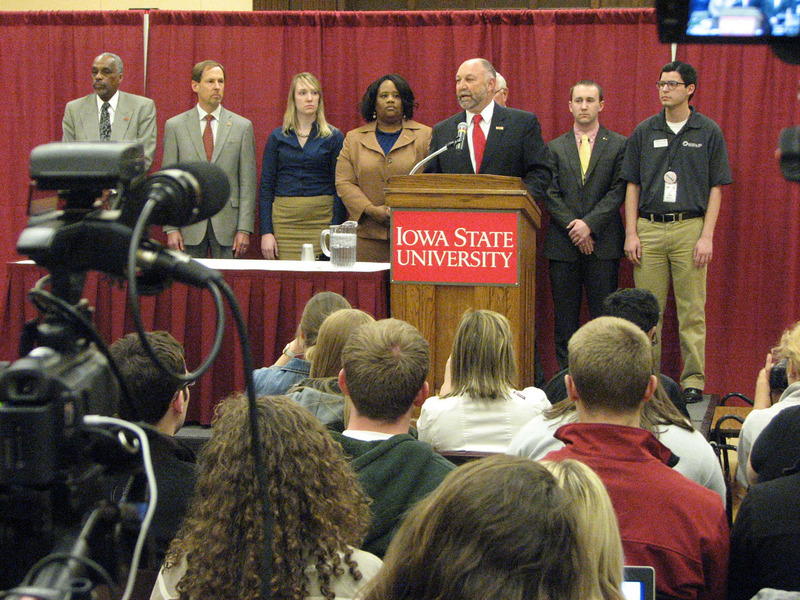 Photograph of President Leath announcing the cancellation of VEISHEA following a student riot on the night of Tuesday, April 8, during VEISHEA week. The administration would later announce that the celebration would be permanently discontinued.