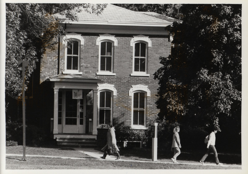 Photograph of the Sloss House, home to the Sloss Women's Center since 1981.