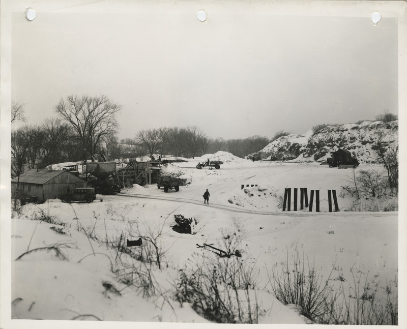 Photograph of people working at a quarry in Henry County