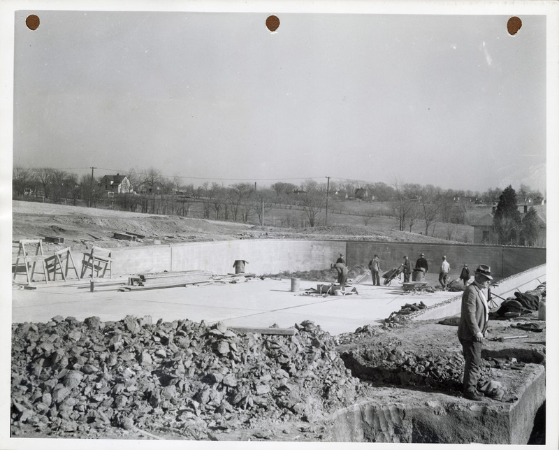 Photograph of people constructing the swimming pool at Edmundson Park in Oskaloosa