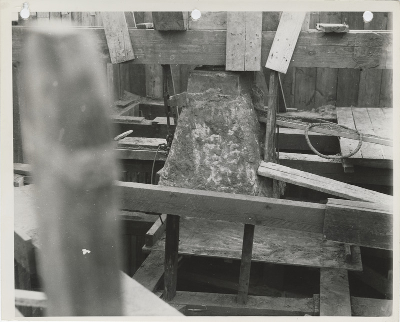 Photograph of a railroad signal base at E 20th and Capitol in Des Moines