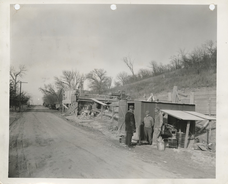 Photograph of rock crusher at the quarry in Glenwood