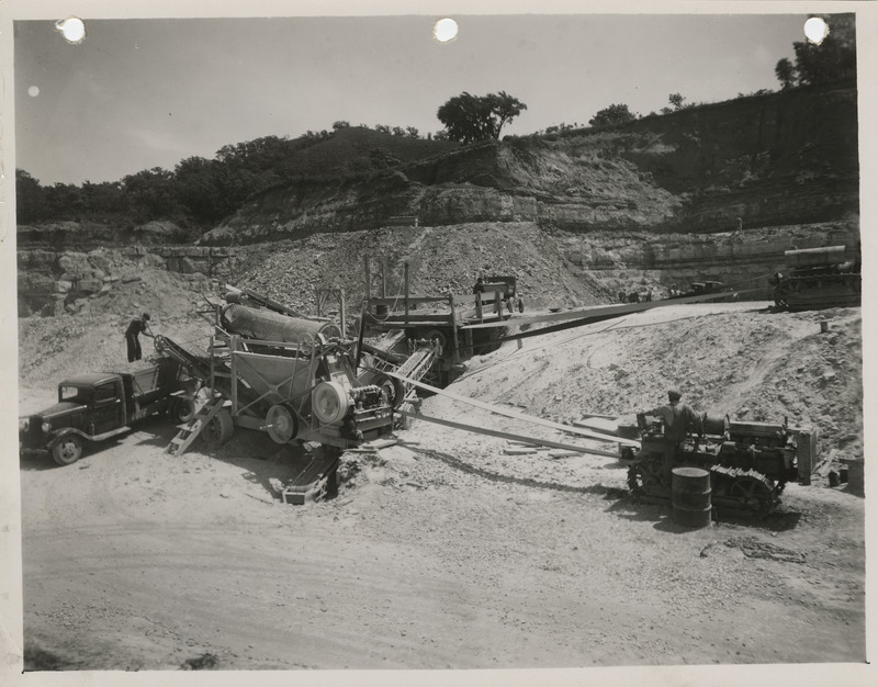 Photograph of equipment at the quarry in Thurman