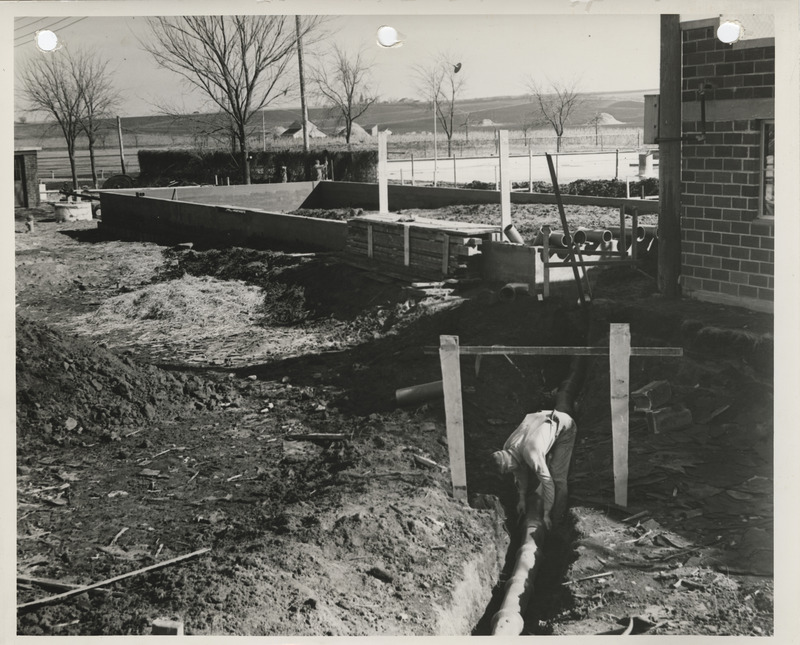 Photograph of the construction of swimming pool bathhouse in the Red Oak City Park