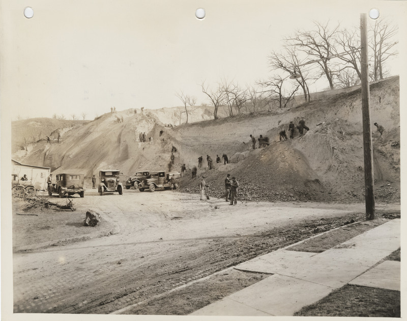 Photograph of people constructing a new entrance to Fairmount Park on 10th Ave. in Council Bluffs