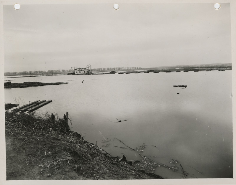 Photograph of Lake Manawa in Council Bluffs