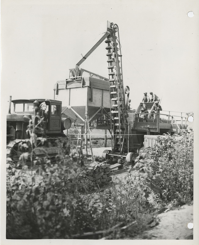 Photograph of a crusher at a quarry in Pottawattamie County