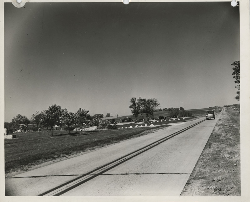 Photograph of farm-to-market road along the roadside park in the North of Iowa Falls