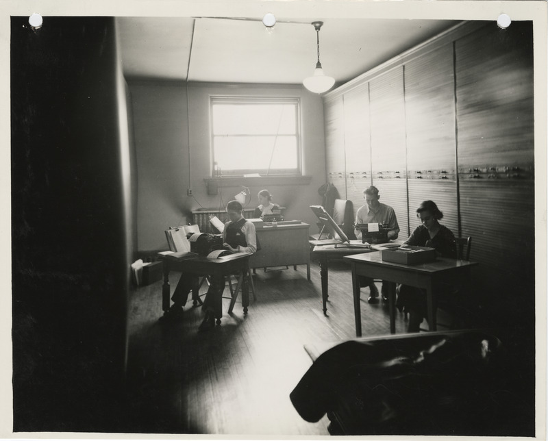 Photograph of the National Youth Administration at the State Historical Building in Des Moines