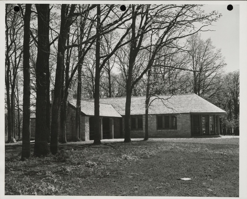 Photograph of a shelter house at Clear Lake State Park in Cerro Gordo County