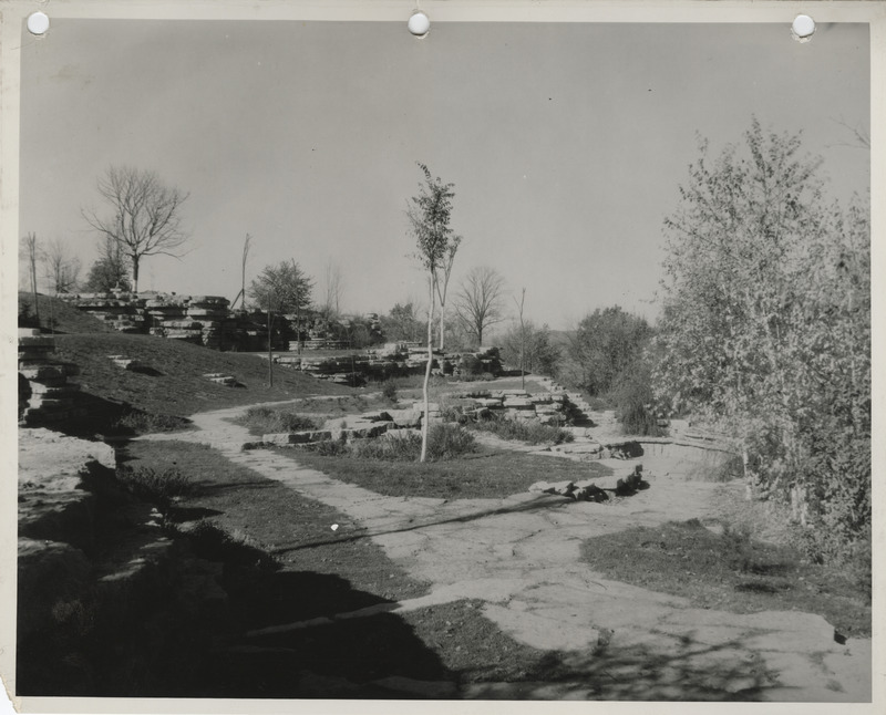 Photograph of ledge gardens at Eagle Point Park in Dubuque