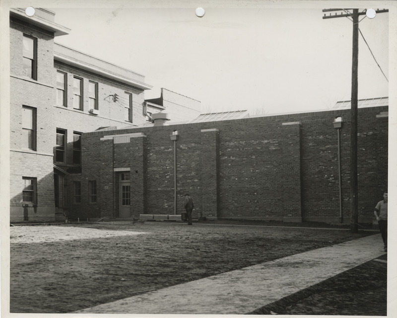 Photograph of a school building gymnasium addition in Colfax