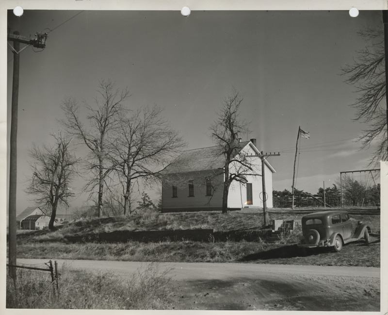 Photograph of a school house in Pleasant Prairie