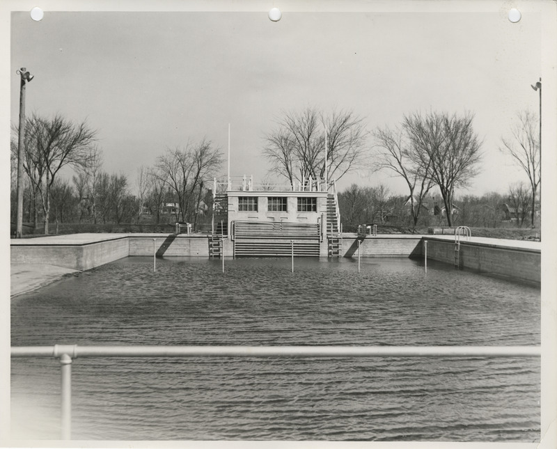 Photograph of the swimming pool and bathhouse in Spencer