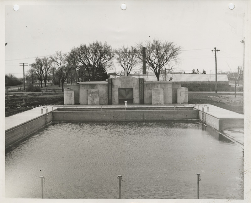 Photograph of the swimming pool and bathhouse in Spencer